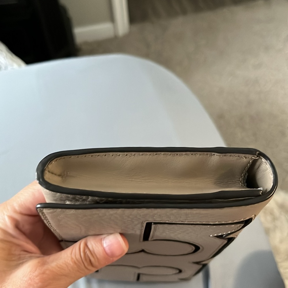 Tory Burch Gray Cream Clutch - Picture 5 of 9